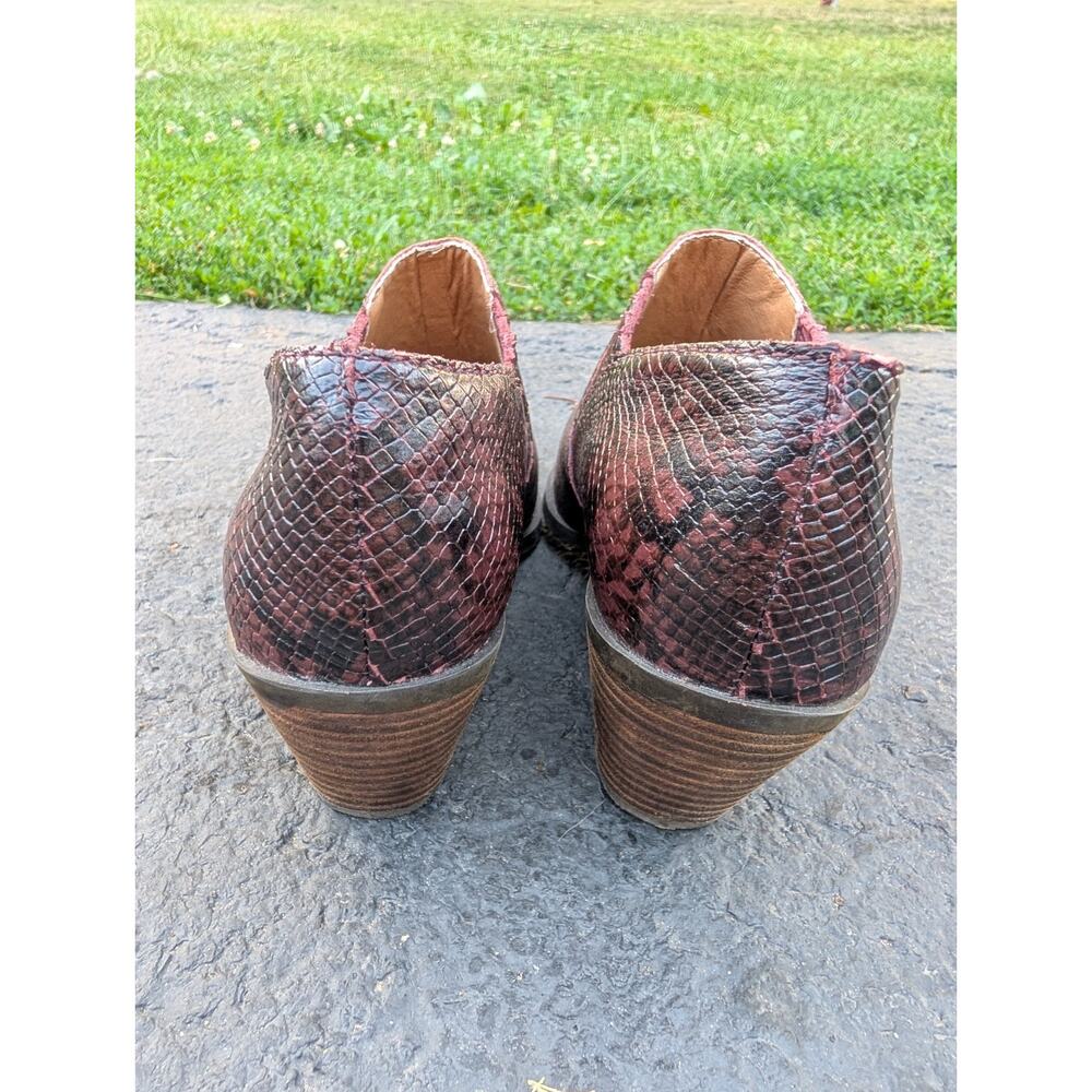 LUCKY BRAND Womens Tabea Snake Print‎ Leather Ankle Bootie 7M Red Brown - Picture 3 of 7